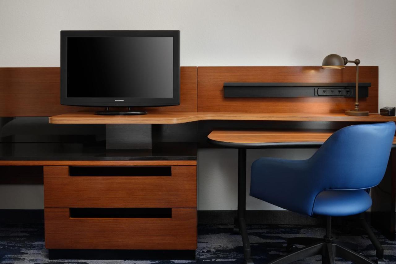Fairfield Inn And Suites Austin South Экстерьер фото