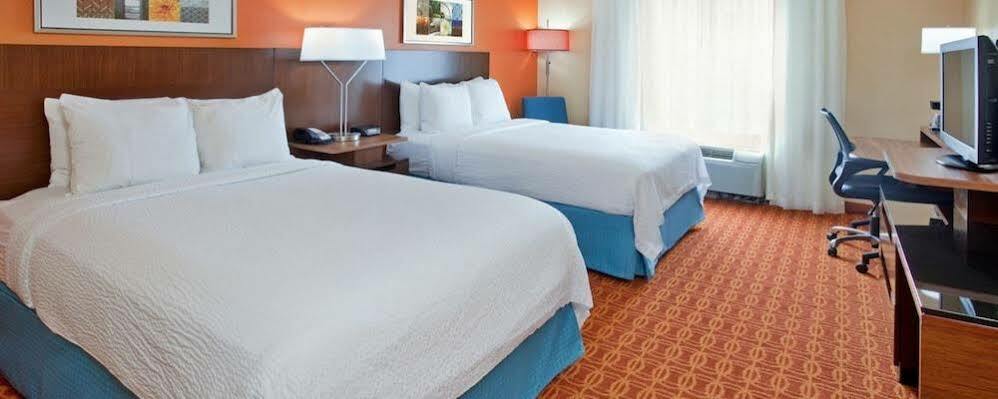 Fairfield Inn And Suites Austin South Экстерьер фото